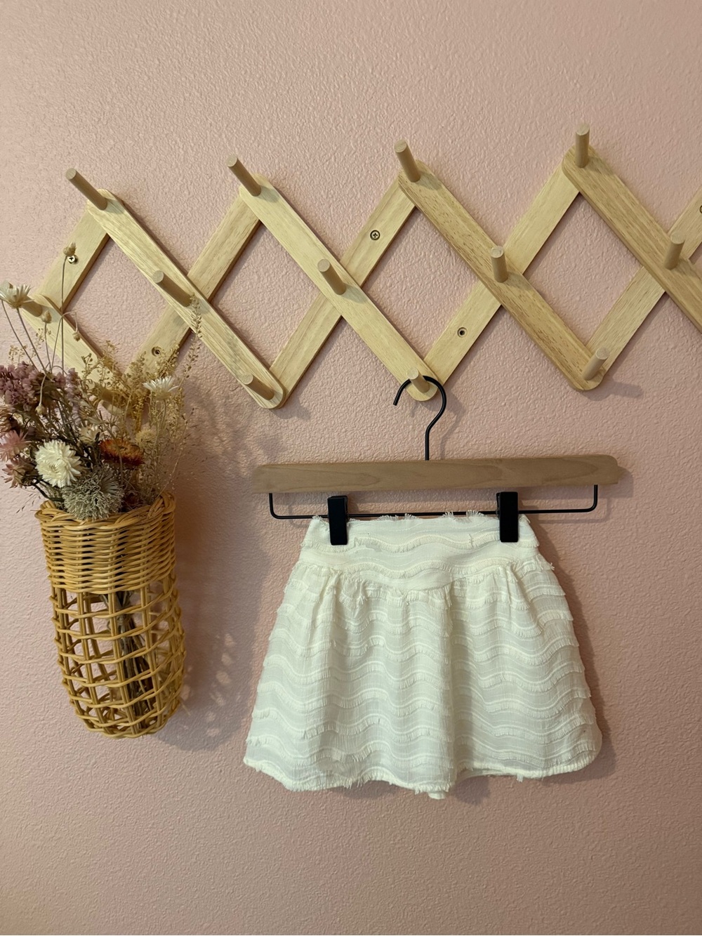 Zara Girls White Textured Mini Skirt